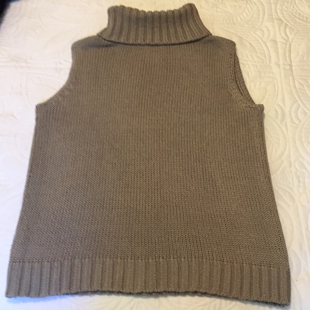 JohnPaulRichard Tan sleeveless turtleneck size 8